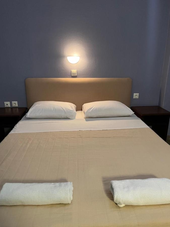 Saint George Hotel アスプロヴァルタ エクステリア 写真